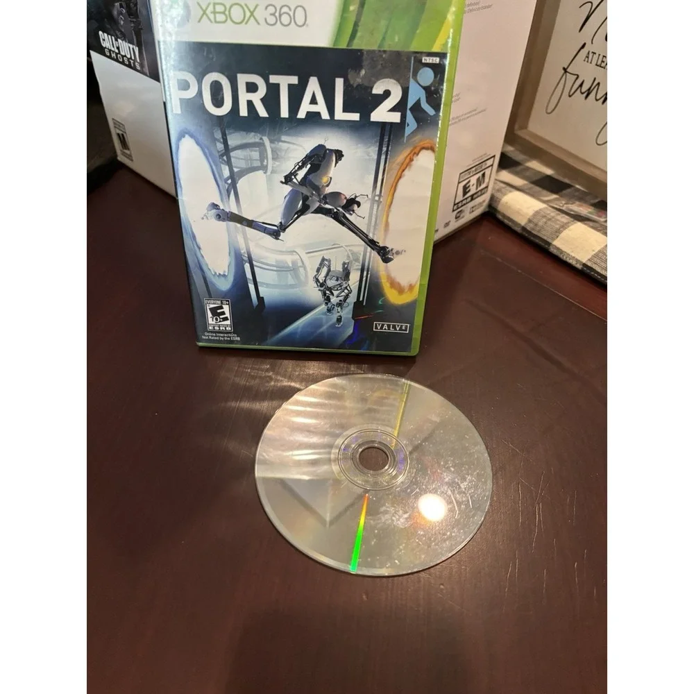 Portal 2 (Microsoft‎ Xbox 360, 2011)